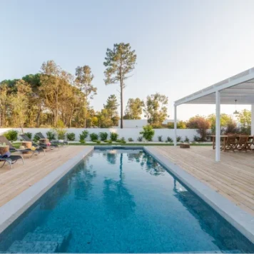 pool building2 reef project